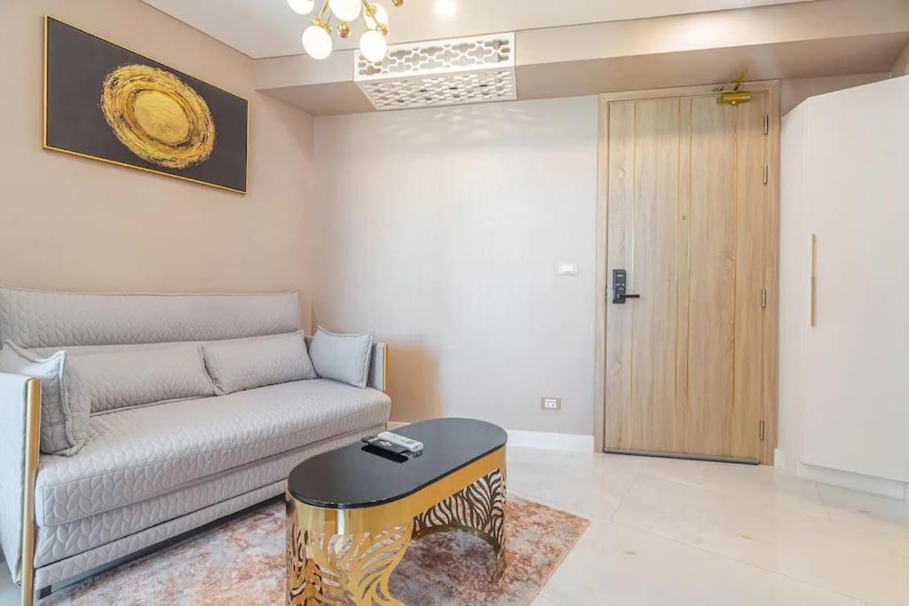 Sea View 5 Star Facilities Luxury Stay At Pattaya Pantai Jomtien Bagian luar foto
