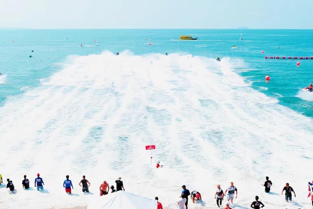 Sea View 5 Star Facilities Luxury Stay At Pattaya Pantai Jomtien Bagian luar foto