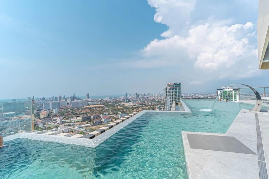 Sea View 5 Star Facilities Luxury Stay At Pattaya Pantai Jomtien Bagian luar foto